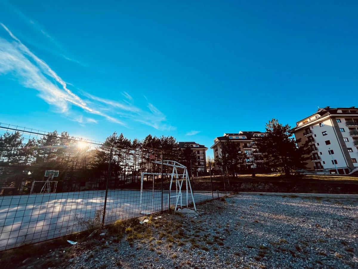Lux Apartmani Vojinovic Zlatibor Zewnętrze zdjęcie